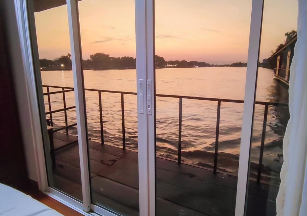Tara Raft Hotel Kanchanaburi Ngoại thất bức ảnh