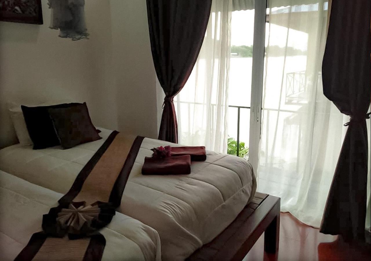 Tara Raft Hotel Kanchanaburi Ngoại thất bức ảnh