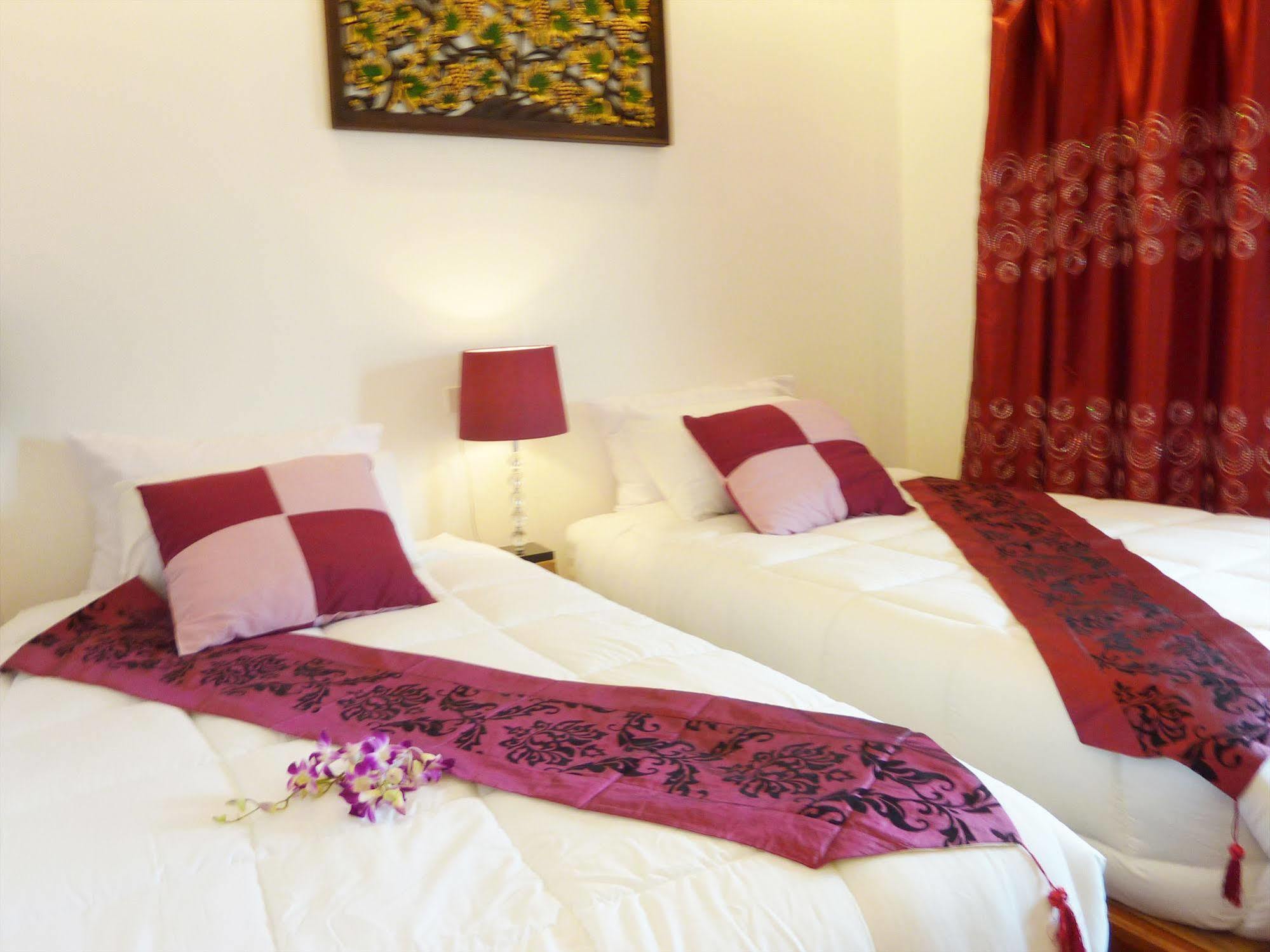 Tara Raft Hotel Kanchanaburi Ngoại thất bức ảnh