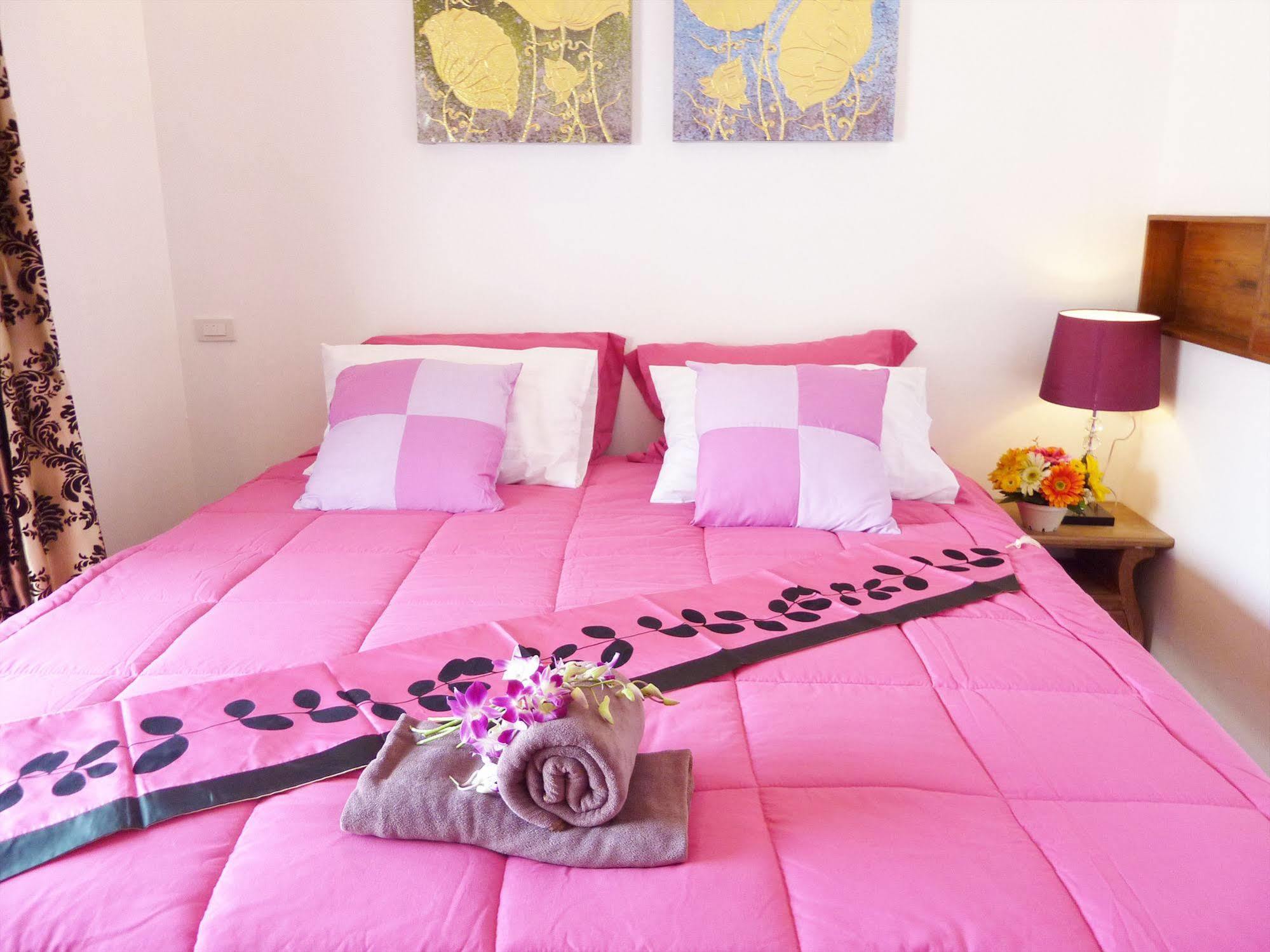 Tara Raft Hotel Kanchanaburi Ngoại thất bức ảnh